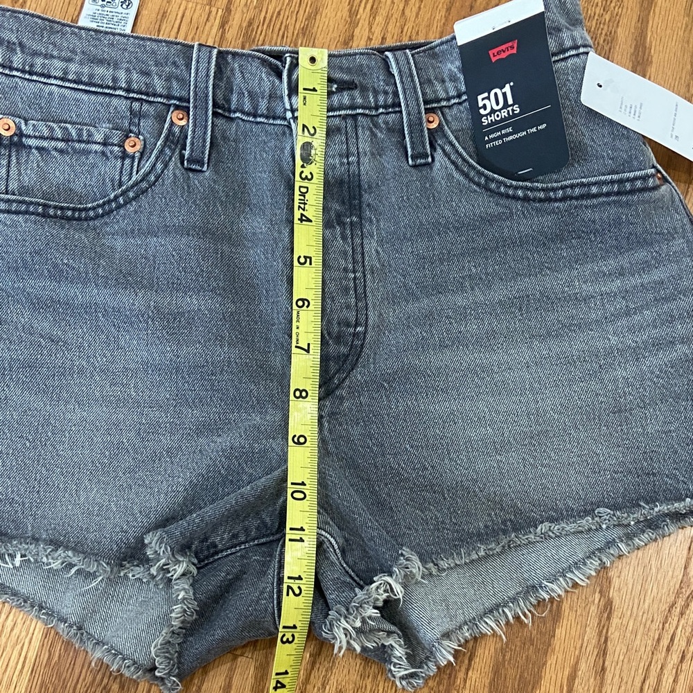 Levi's 501 Black-Gray Washed Denim Shorts NWT - Picture 6 of 7
